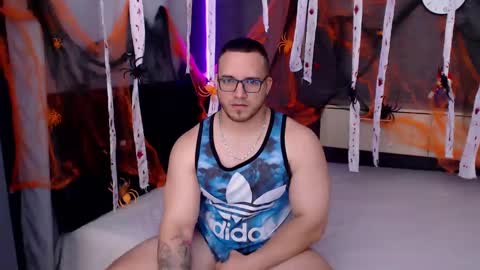 chris_huntter online show from October 11, 1:16 am