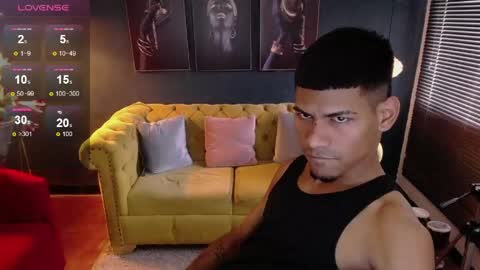 Snapshot of chris_jacks chatting on June 3, 7:19 pm chris online show from June 3, 7:19 pm