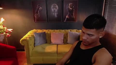 Snapshot of chris_jacks chatting on June 6, 7:29 pm chris online show from June 6, 7:29 pm