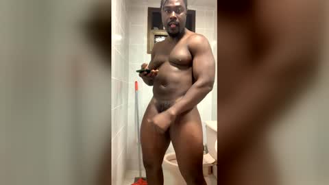 chris_jake1 online show from March 5, 9:44 pm