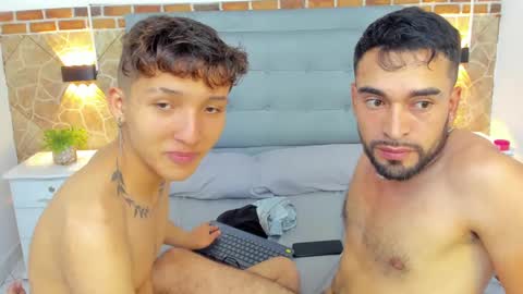 Snapshot of chris_kizz chatting on December 12, 3:54 am chris_kizz online show from December 12, 3:54 am