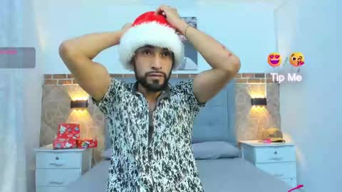 Snapshot of chris_kizz chatting on December 23, 11:25 am chris_kizz online show from December 23, 11:25 am