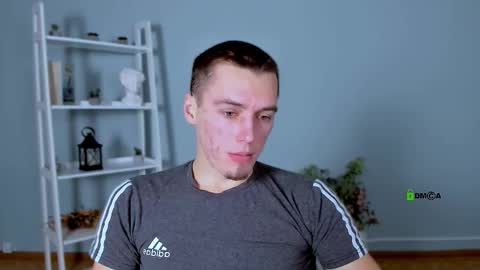 Snapshot of chris_loot chatting on January 15, 7:39 pm chris_loot online show from January 15, 7:39 pm