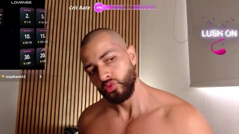 cris         Twitter magnum101010 insta magnumc20 online show from September 11, 5:35 pm