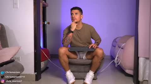 chris_morton online show from February 19, 10:45 am