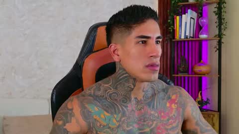 Snapshot of chris_reilly chatting on November 23, 2:50 pm chris reilly online show from November 23, 2:50 pm