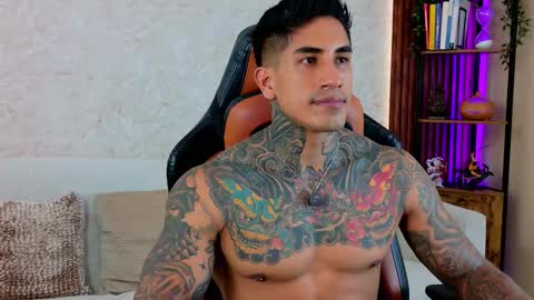 chris reilly online show from March 27, 9:25 pm