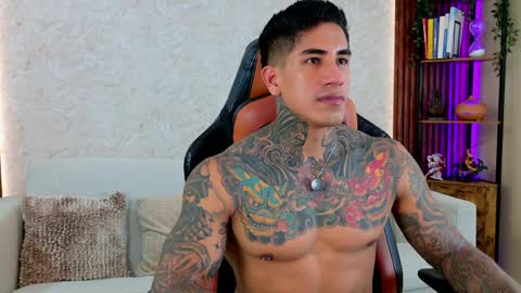 chris reilly online show from March 29, 3:56 pm