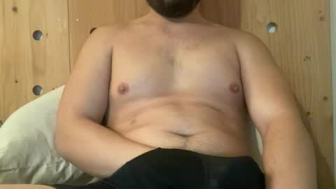 Snapshot of chris_topher_francis chatting on January 6, 8:34 pm chris_topher_francis online show from January 6, 8:34 pm