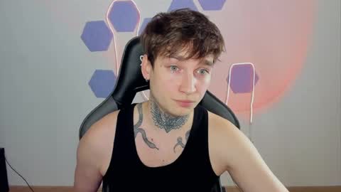 Chris Tyson online show from December 4, 12:03 pm