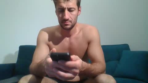 chrisaron online show from November 20, 4:34 am