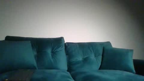 chrisaron online show from March 31, 6:52 pm