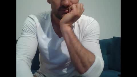 chrisaron online show from April 16, 4:13 am