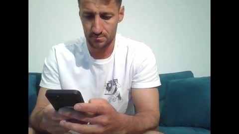 chrisaron online show from April 17, 4:15 am