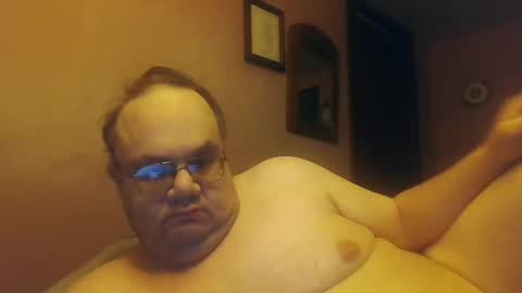 Snapshot of chrismini312 chatting on January 17, 2:18 pm Chris The Jerk Off King online show from January 17, 2:18 pm