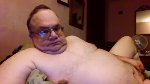 Snapshot of chrismini312 chatting on October 3, 1:57 am Chris The Jerk Off King online show from October 3, 1:57 am