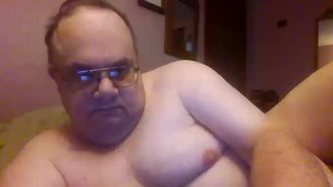 Snapshot of chrismini312 chatting on October 11, 2:26 pm Chris The Jerk Off King online show from October 11, 2:26 pm