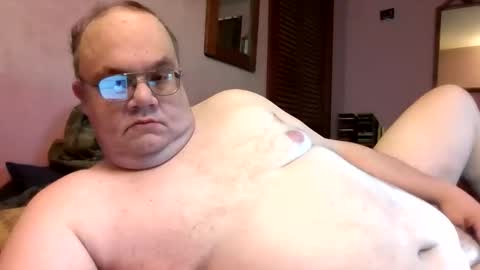 Snapshot of chrismini312 chatting on April 28, 11:59 am Chris The Jerk Off King online show from April 28, 11:59 am