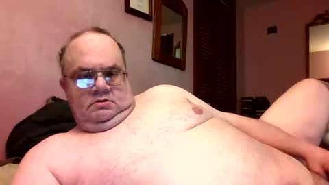 Snapshot of chrismini312 chatting on April 29, 8:26 pm Chris The Jerk Off King online show from April 29, 8:26 pm