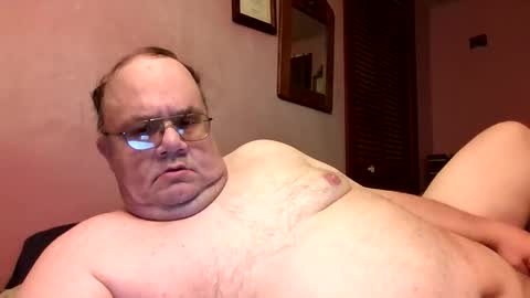 Snapshot of chrismini312 chatting on May 24, 3:33 am Chris The Jerk Off King online show from May 24, 3:33 am