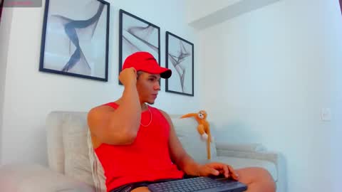 chrismorgan24 online show from September 11, 12:33 am