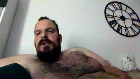 chris  ole online show from June 9, 6:41 pm