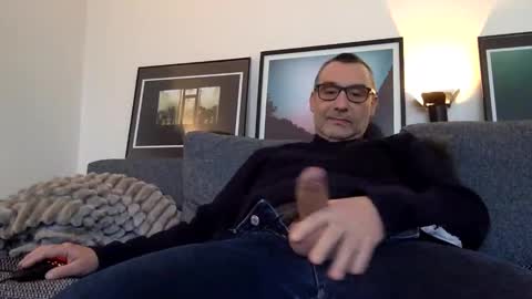 Snapshot of chrispanam13 chatting on December 16, 9:58 am chrispanam13 online show from December 16, 9:58 am