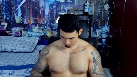 Chriss Stewart online show from May 12, 1:58 am