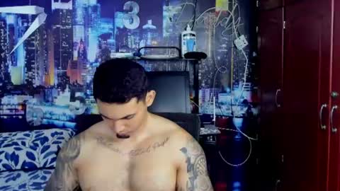 Snapshot of chriss_stewart2 chatting on June 9, 2:12 am Chriss Stewart online show from June 9, 2:12 am