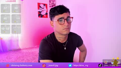 Snapshot of chriss_wg_ chatting on January 5, 5:27 pm Christian Wang online show from January 5, 5:27 pm