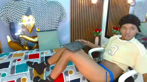 chrisshottx online show from June 21, 7:38 pm