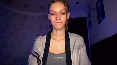 chrissy_joyful online show from June 2, 5:09 am
