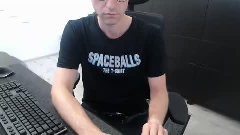 Chris online show from September 9, 7:52 am