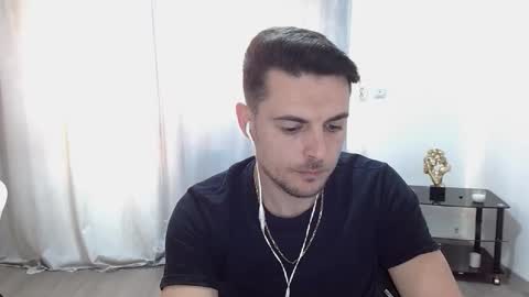 Snapshot of christianhot_ chatting on May 1, 4:33 pm Master Gab online show from May 1, 4:33 pm