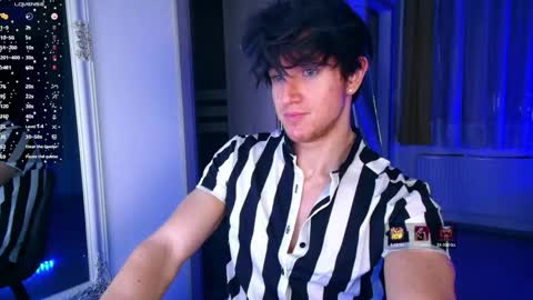 UPVOTE ME ------  ILL DO SOMETHING FOR FREE online show from May 19, 10:27 pm