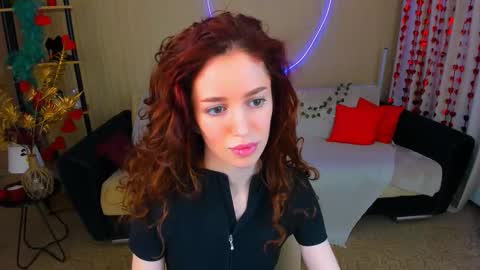 christinaconteeree online show from March 9, 4:27 am