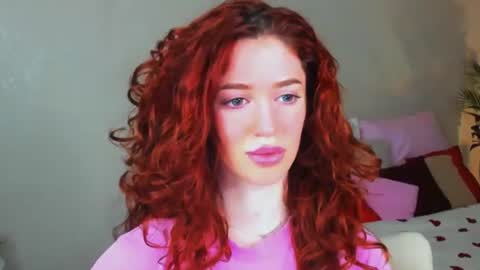 christinaconteeree online show from July 10, 7:05 pm