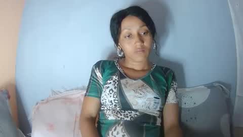 christine213 online show from October 12, 8:35 am