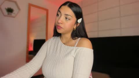 Snapshot of christine_harper chatting on September 23, 11:57 am Christine online show from September 23, 11:57 am