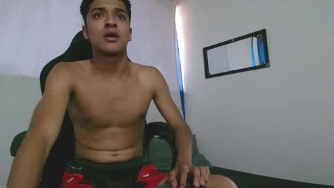 Snapshot of christopher_6969 chatting on December 19, 9:00 pm Christopher online show from December 19, 9:00 pm