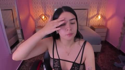 Snapshot of christy_teigen chatting on October 24, 7:21 pm CHRISTY online show from October 24, 7:21 pm