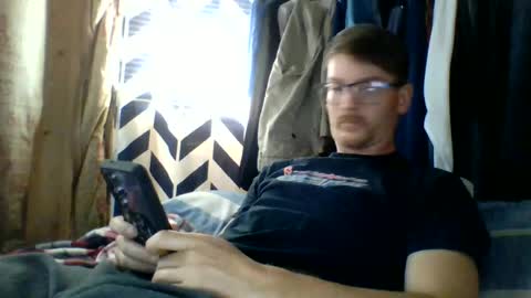 Snapshot of chrisvibess chatting on June 20, 12:41 pm chrisvibess online show from June 20, 12:41 pm