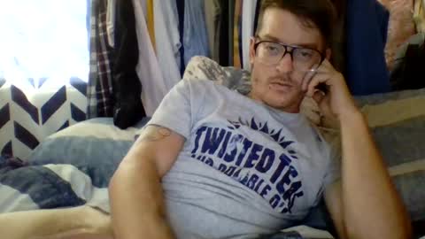 Snapshot of chrisvibess chatting on August 4, 5:15 pm chrisvibess online show from August 4, 5:15 pm