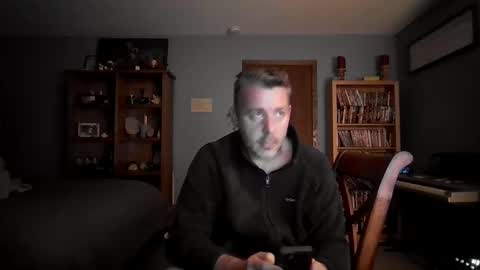 chrisw8121 online show from November 28, 10:51 am