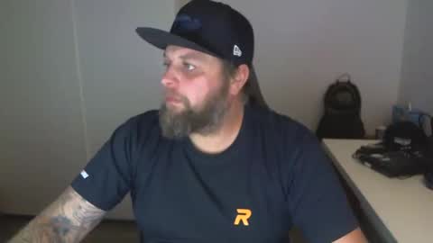 Chrizz online show from December 7, 9:55 pm