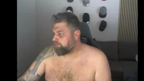 Chrizz online show from November 15, 8:55 am