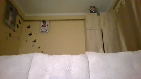 Snapshot of chroe22 chatting on July 12, 9:17 pm chroe22 online show from July 12, 9:17 pm