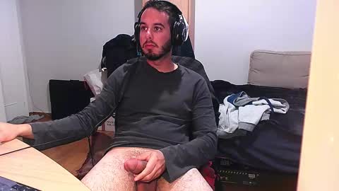 Snapshot of chromefox123 chatting on December 19, 12:12 pm Chromefox123 online show from December 19, 12:12 pm