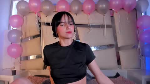 instagram chrystaljade.1 online show from October 23, 1:21 pm