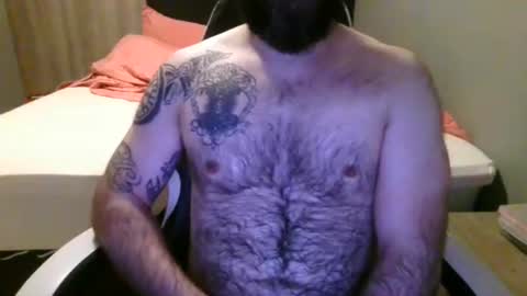 Snapshot of chub_bear_99 chatting on July 7, 4:00 pm chub bear 99 online show from July 7, 4:00 pm